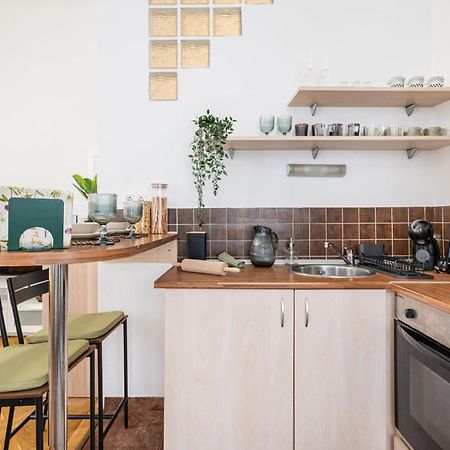 Cosmopolitan Studio - Chic Getaway In A Fancy Neighbourhood Budapest Exterior foto
